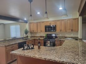 1040 W Calle Concordia - Photo 1 of 1