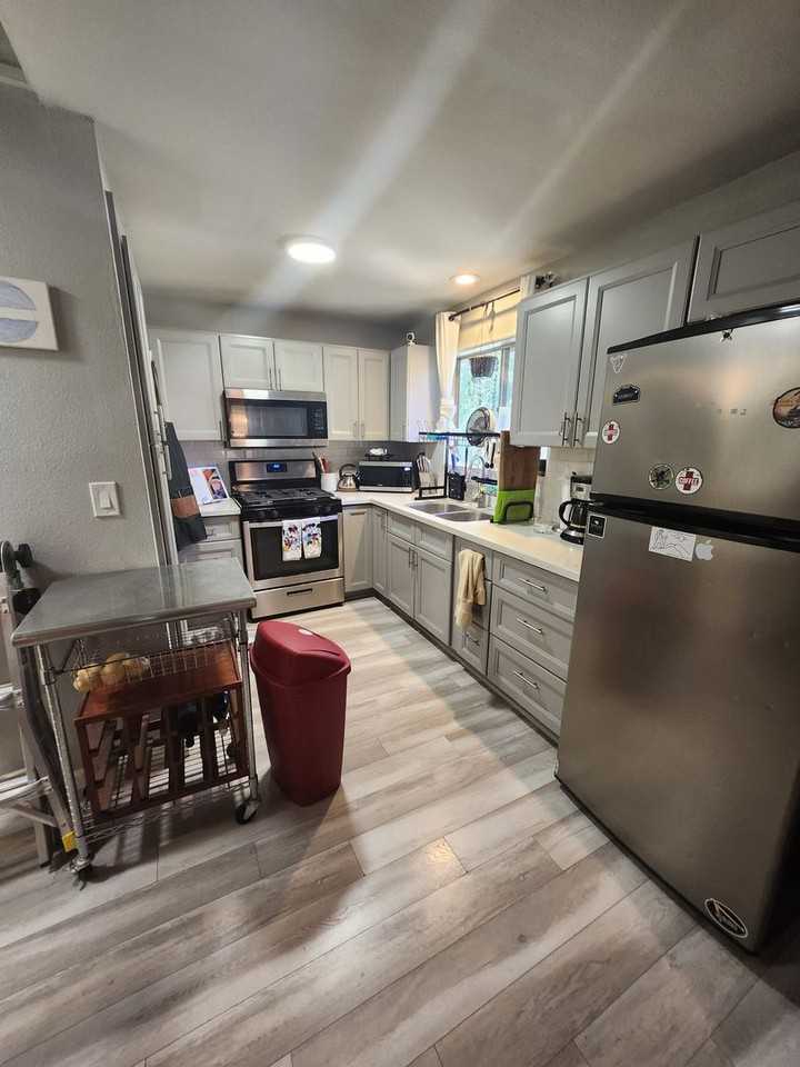 5965 Robin Oak Drive - Photo 4 of 14