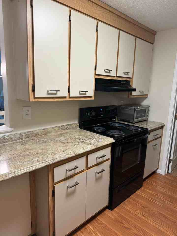 45 Dogwood Dr #207 - Photo 4 of 12