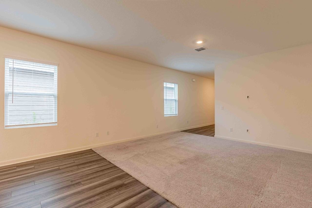 12843 Cygnus - Photo 6 of 30