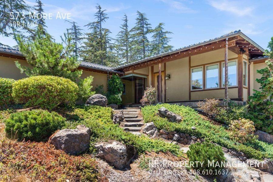 573 More Ave - Photo 2 of 50