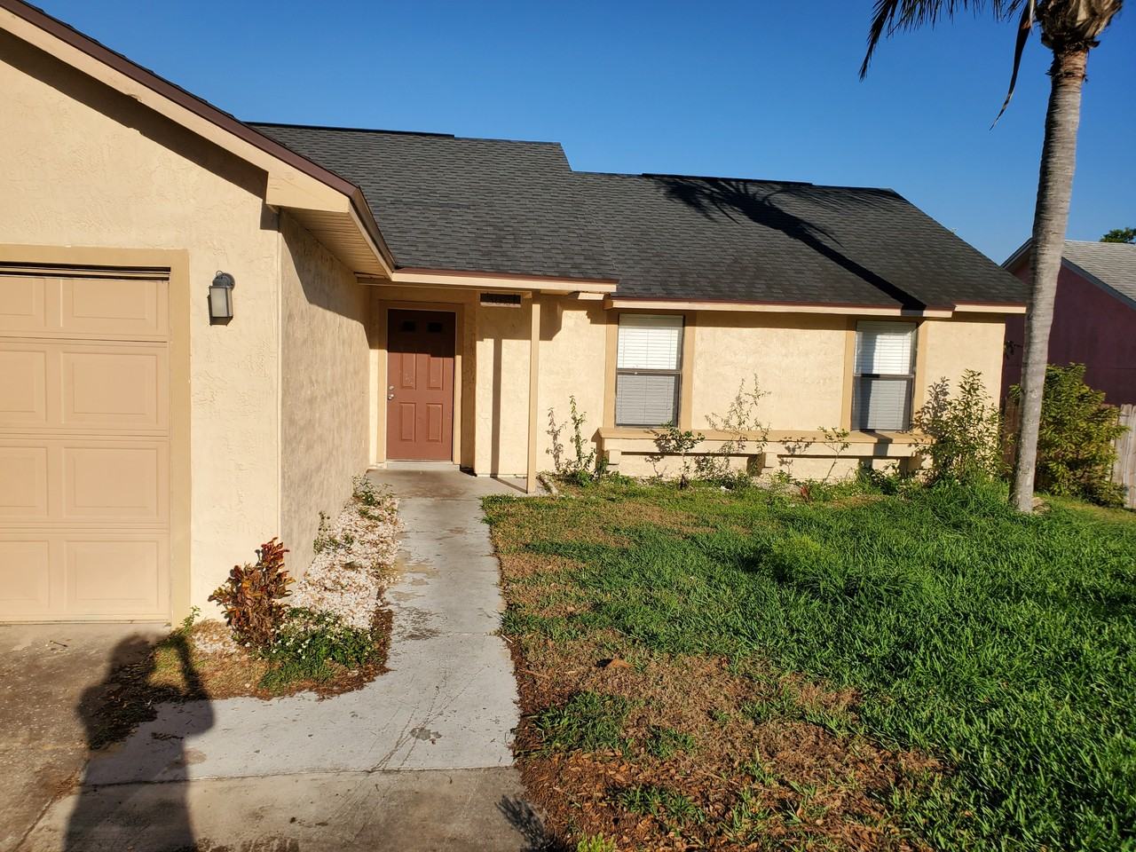 3021 Queens Gate Rd #NA - Photo 2 of 15