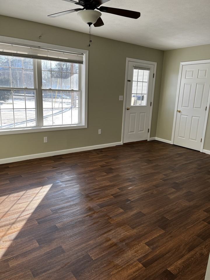 112 Elm St #A - Photo 4 of 17