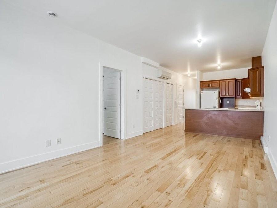 7834 Broadway #17-7 - Photo 3 of 5