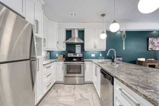 201 W Silver Sands Dr #U2 - Photo 1 of 1