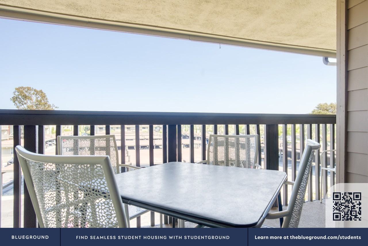 900 E Hillsdale Blvd #585 - Photo 7 of 37