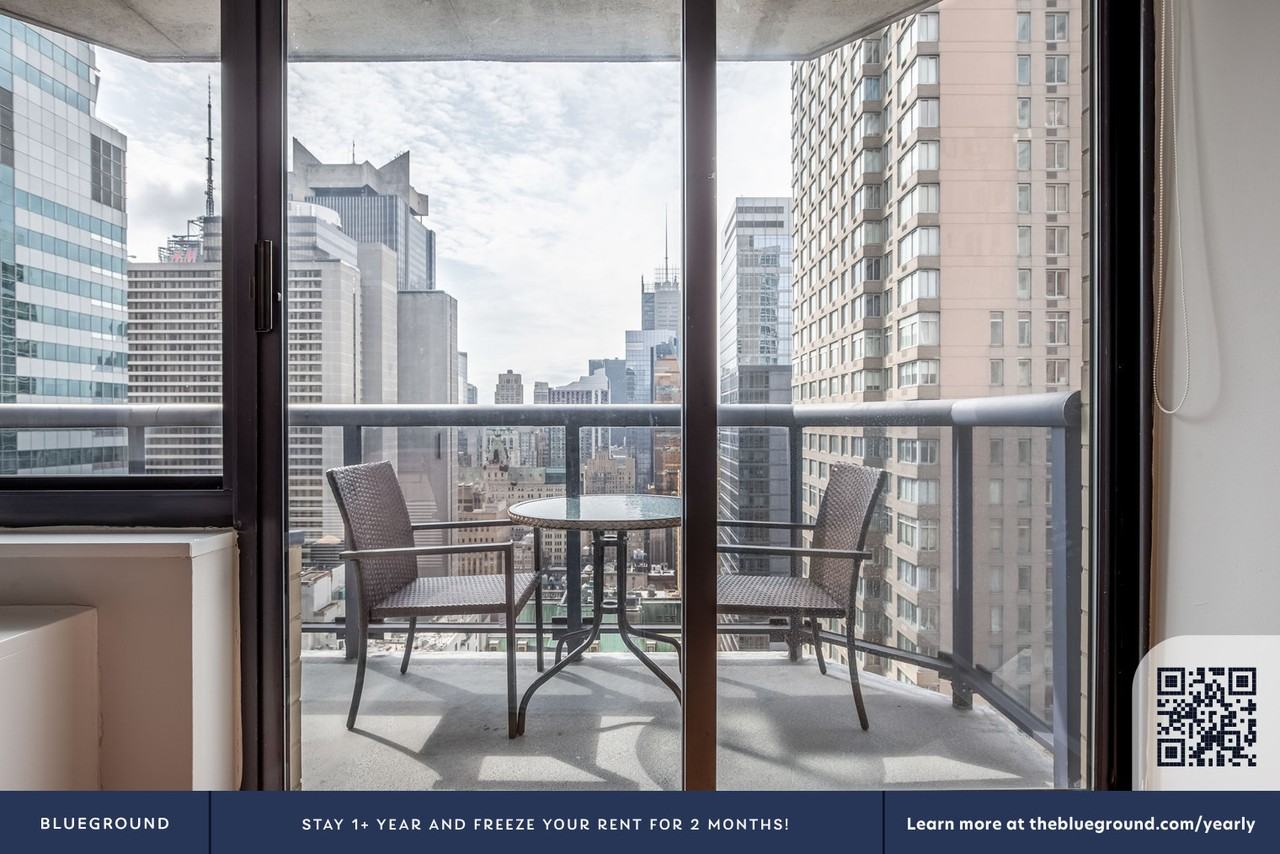 235 West 48th Street - Photo 7 of 32