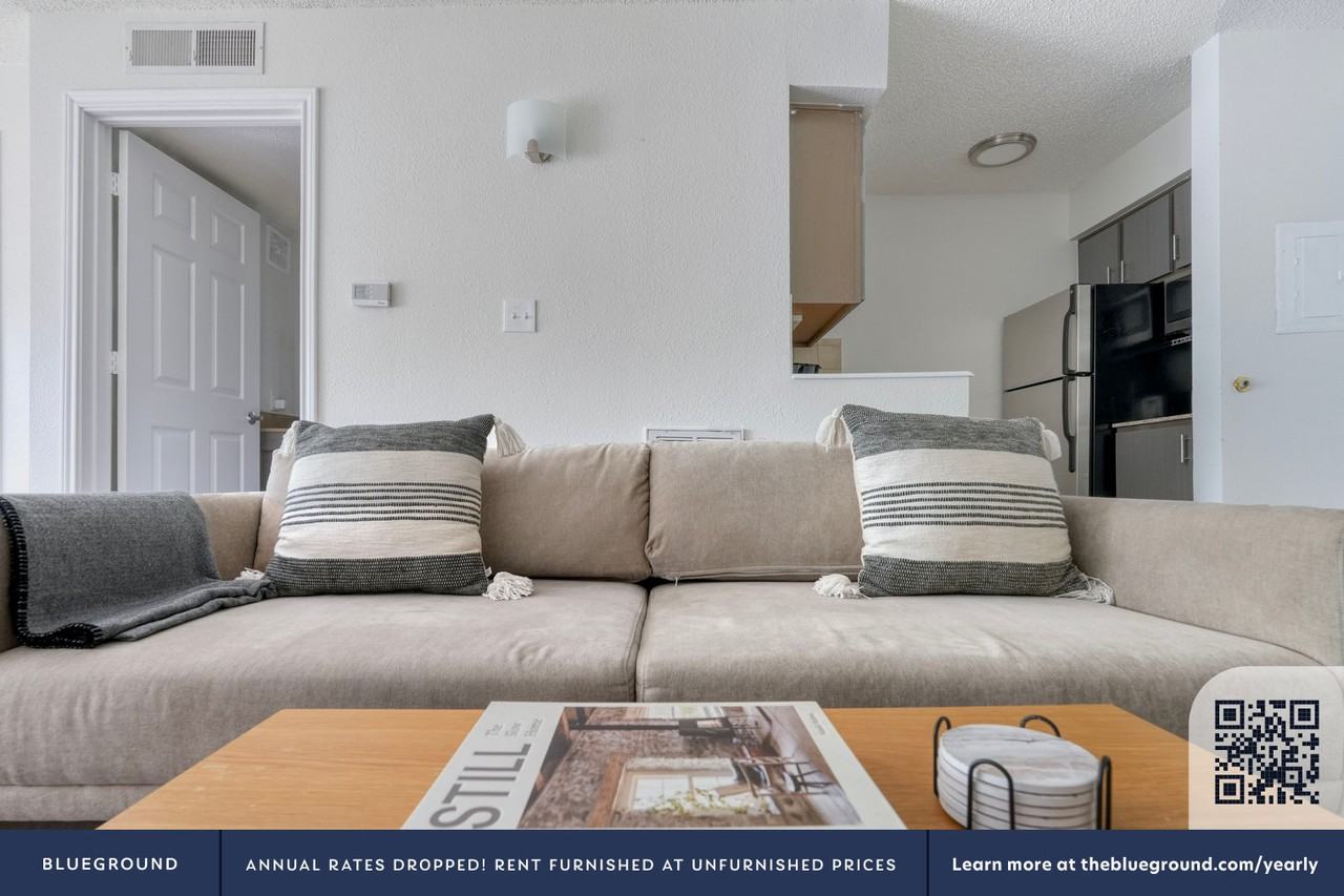 10001 North Capital of Texas Highway - Photo 4 of 23