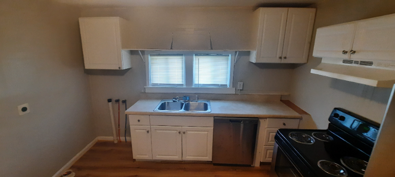 1610 24th Ave N - Photo 7 of 29