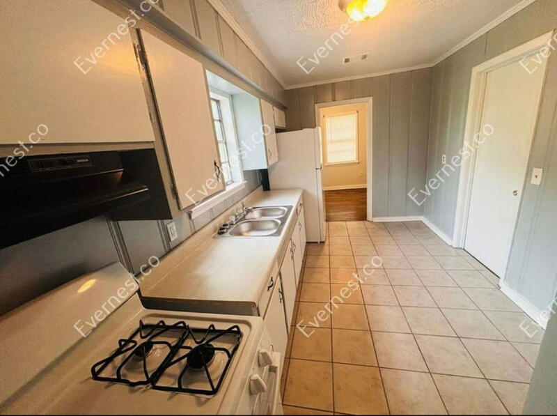 3942 Obannon Dr - Photo 3 of 19