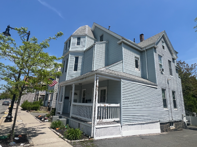 532 Hyde Park Ave #1 - Photo 2 of 8