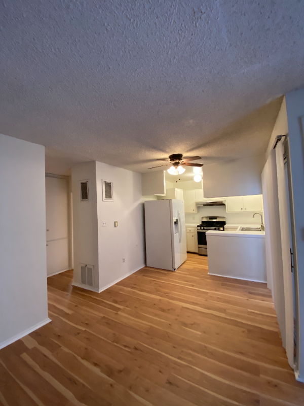 1542 Hi Point St - Photo 2 of 16