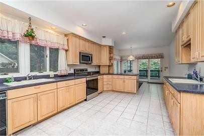 5737 Maylandia Road - Photo 4 of 10