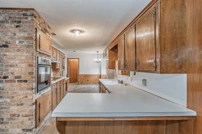 6121 Whitman Avenue - Photo 4 of 22