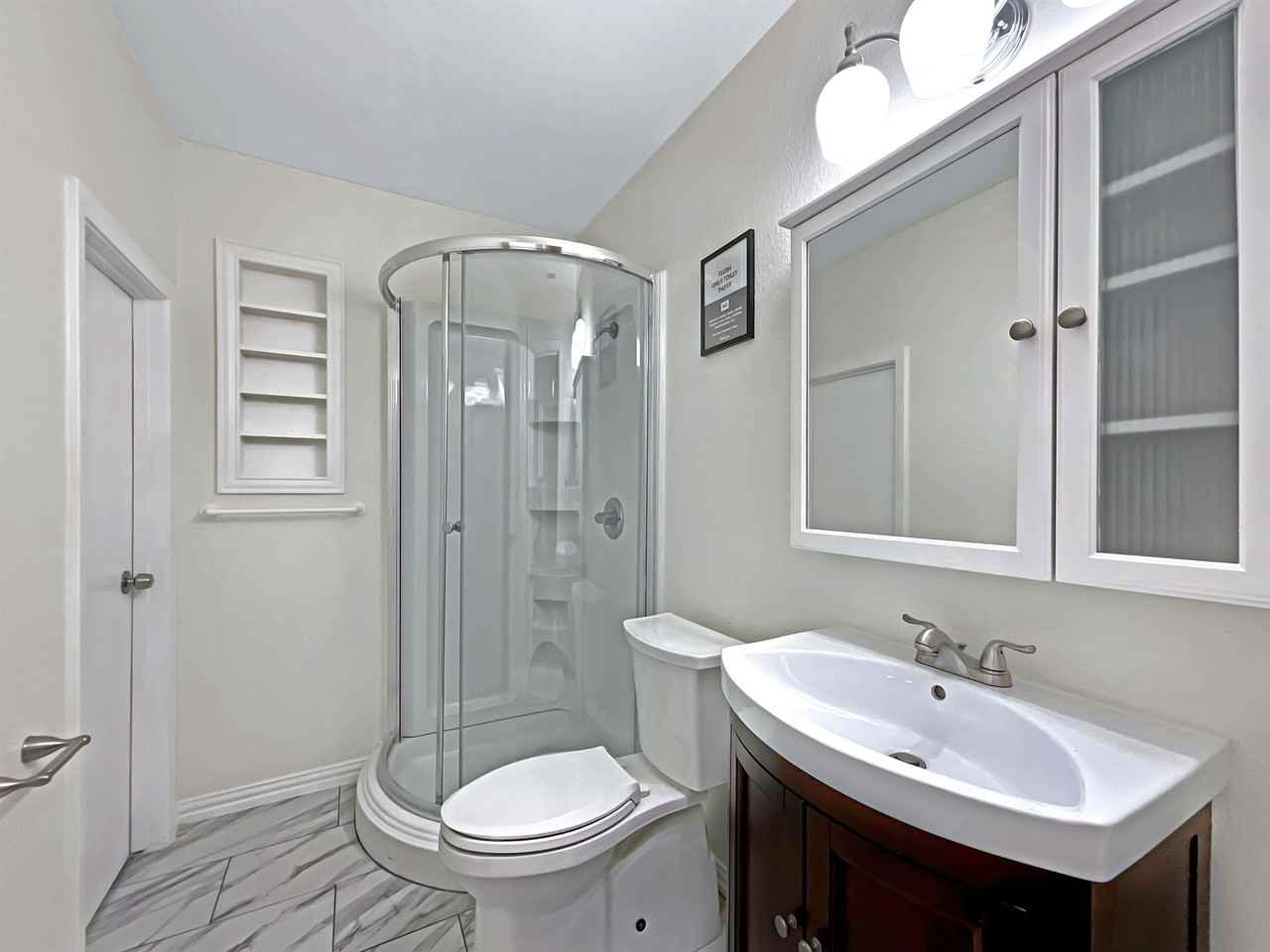 1021 Crosby Avenue - Photo 6 of 32