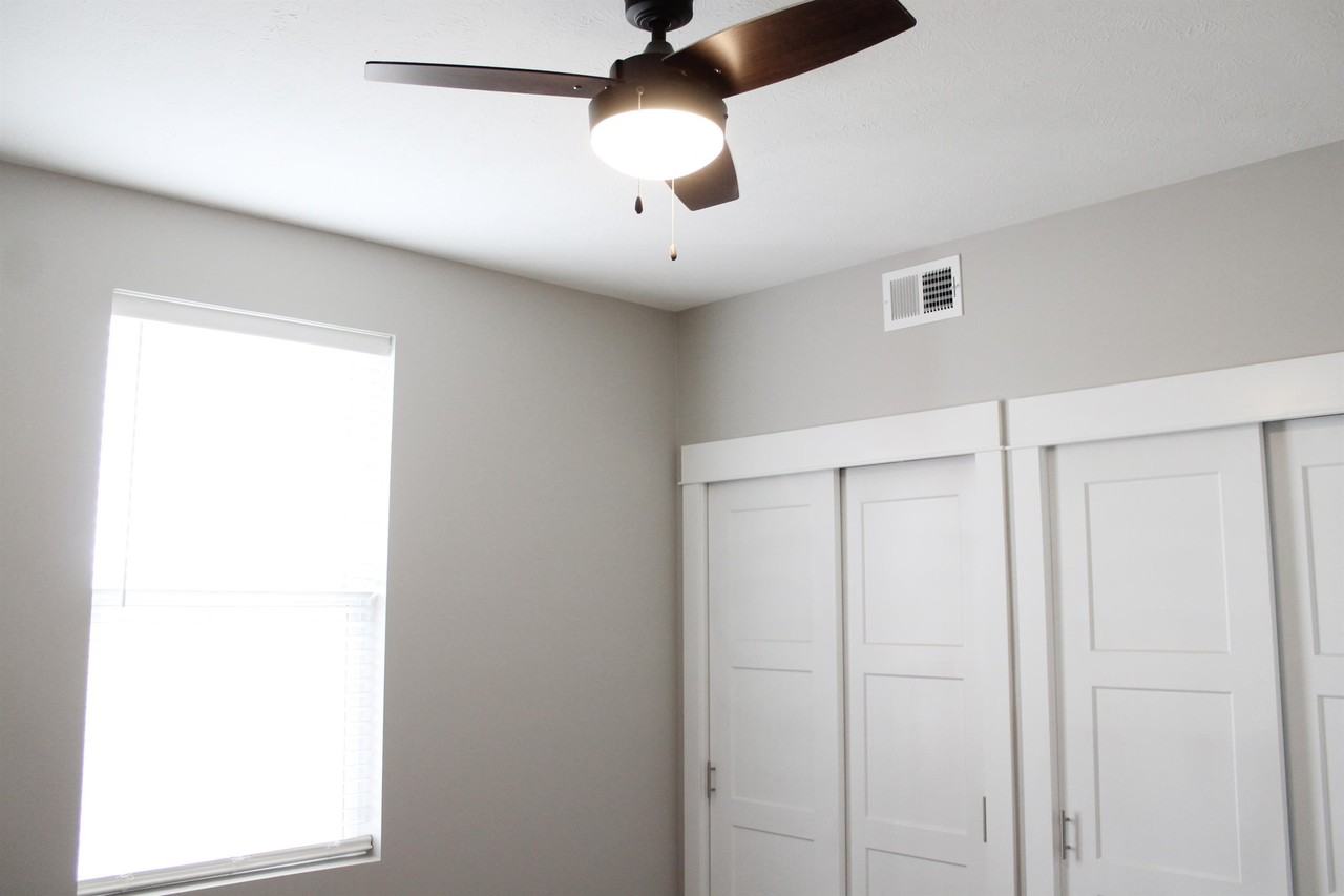 711 Legacy Drive - Photo 5 of 10