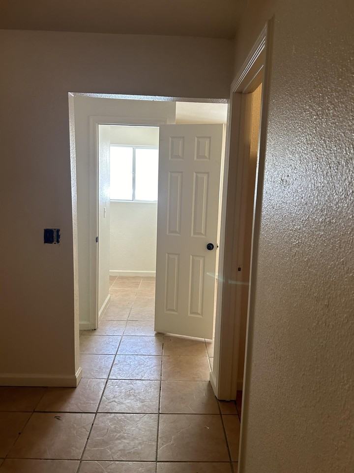 418 Park - Photo 5 of 8