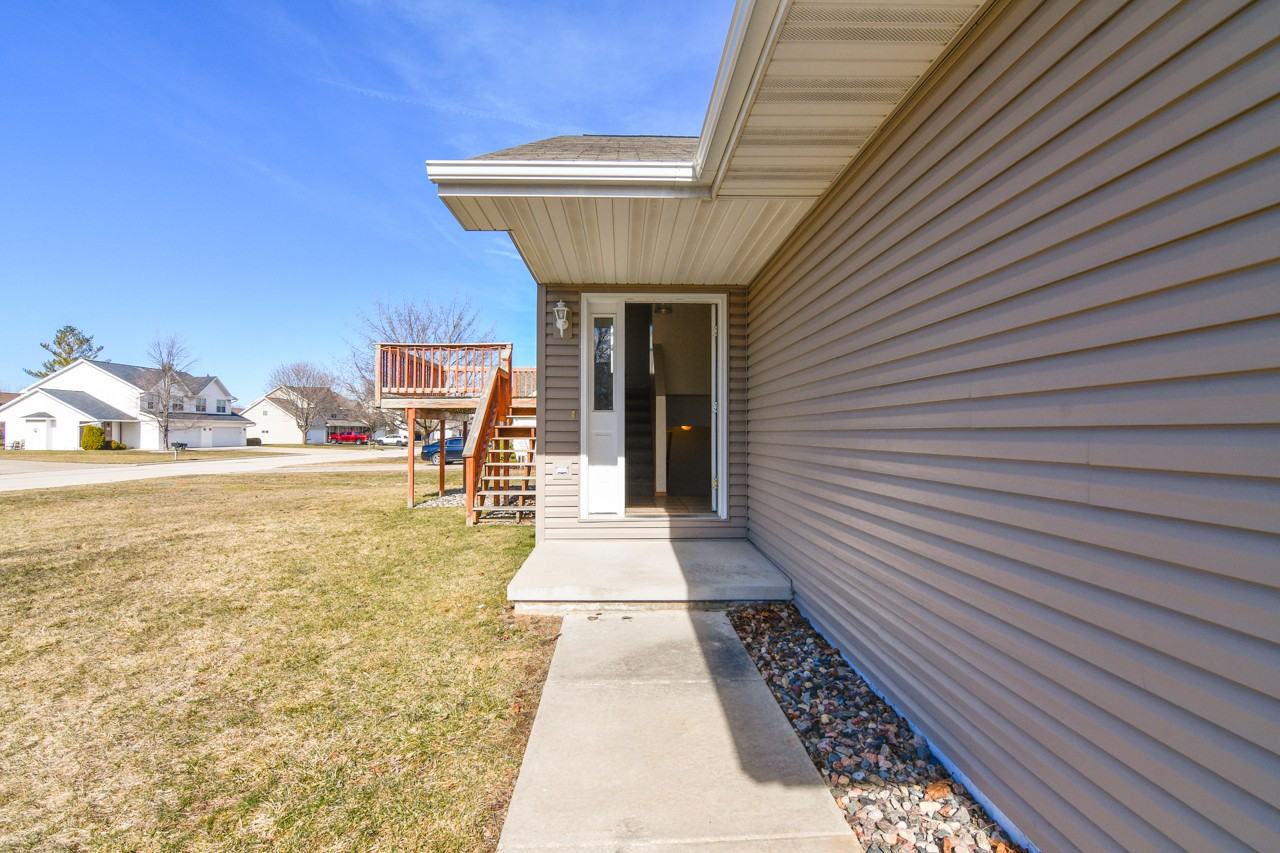 235 Cavil Way #235 - Photo 2 of 33