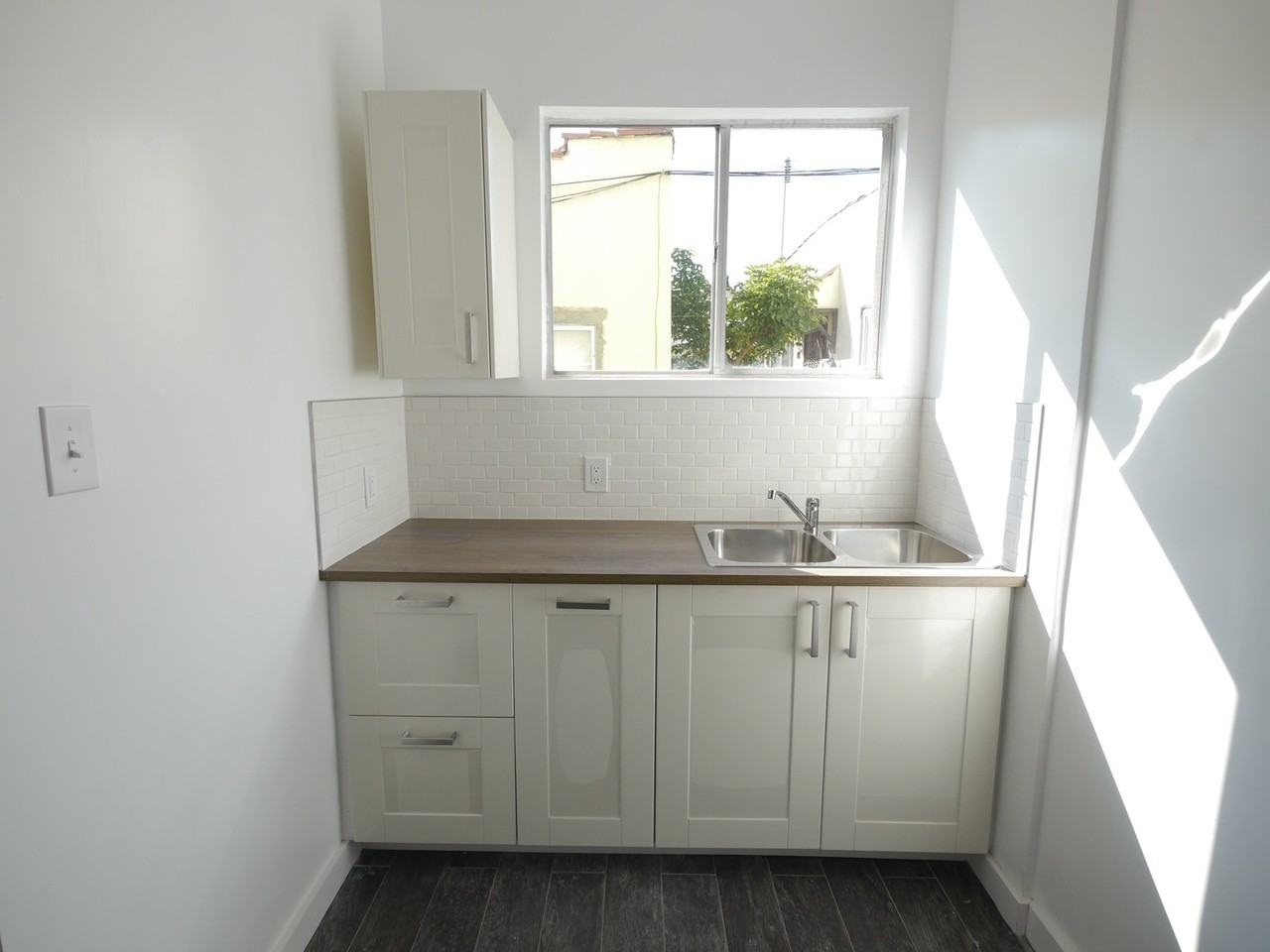 Lockwood Ave - Photo 2 of 20