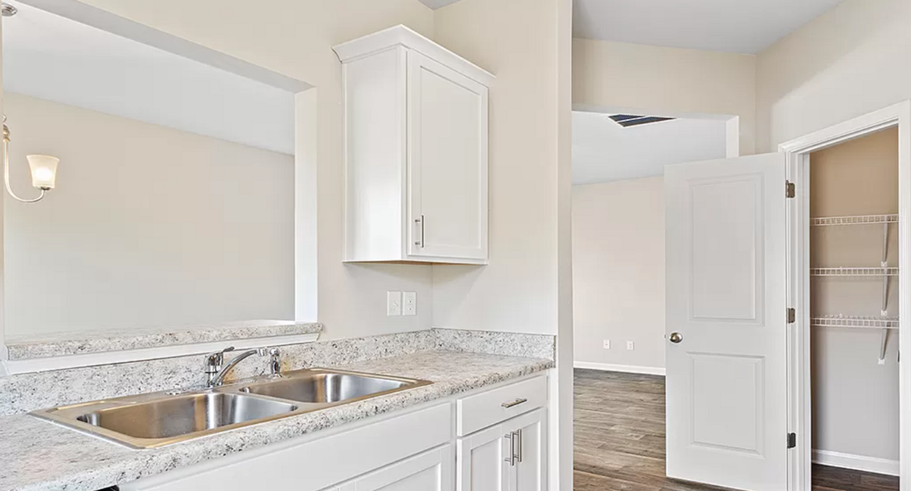 3813 Buckskin Way - Photo 7 of 17