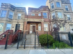 4356 S Wells St - Photo 1 of 1