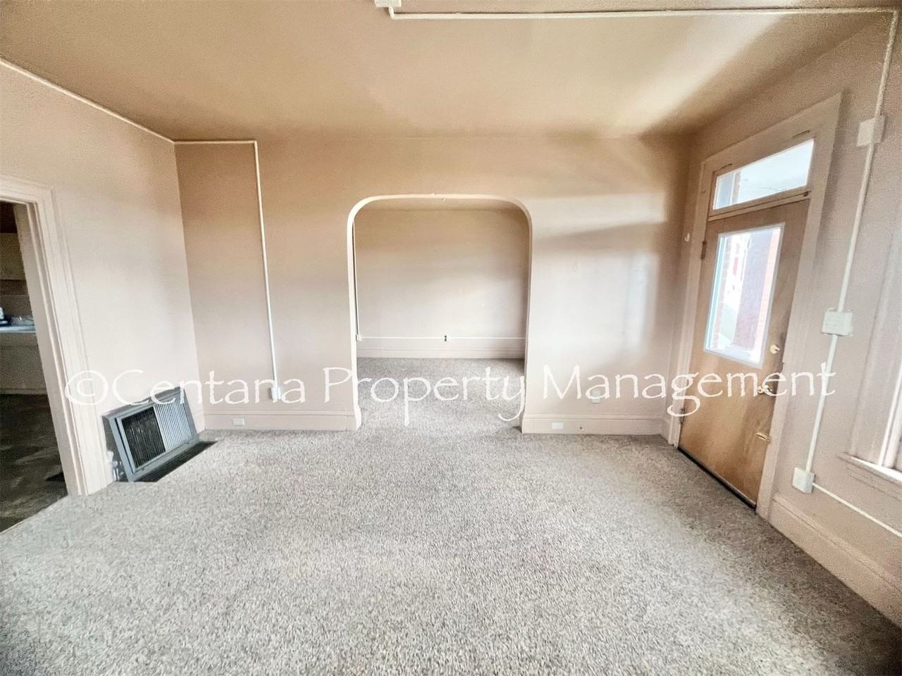 61-67 W. Gold - Photo 3 of 16