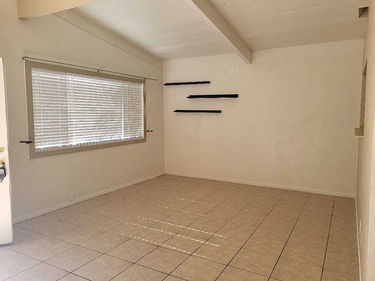 11441 Green Mountain St - Photo 7 of 17