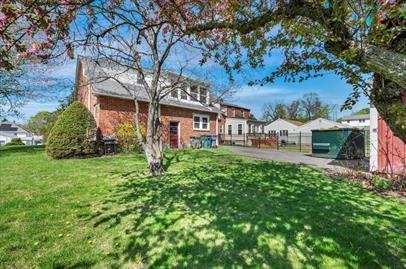 12-14 Ridgefield Street, Manchester, CT 06040 - Photo 2 of 8