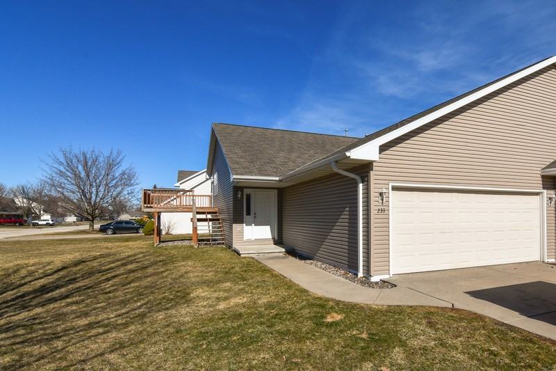 235 Cavil Way, De Pere, WI 54115 3 Bedroom Apartment for Rent PadMapper
