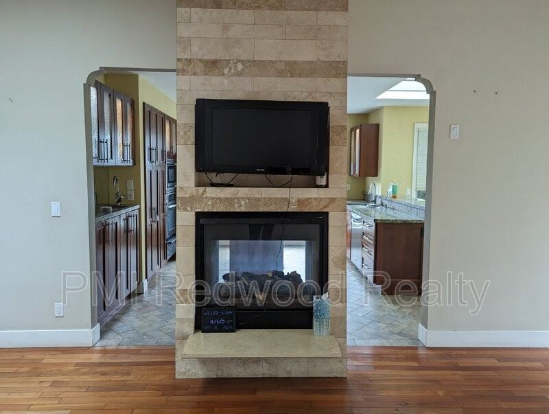 1211 Sevier Ave - Photo 2 of 30