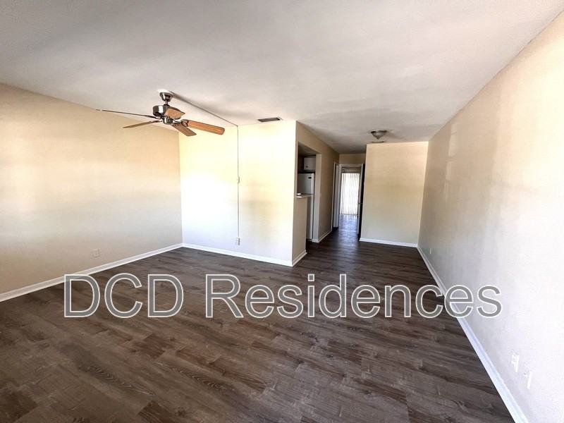 2101 W Bay Dr #7 - Photo 2 of 3