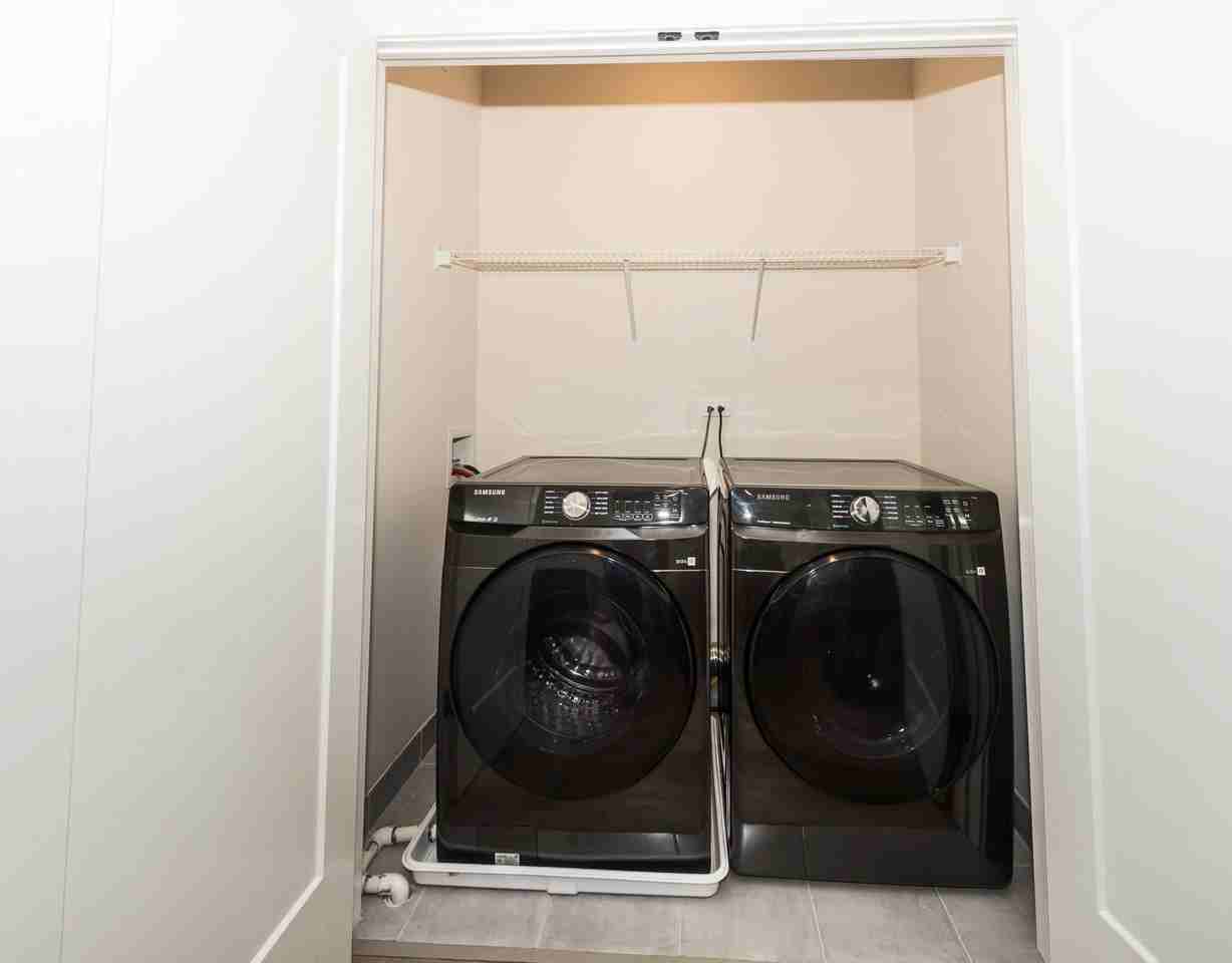 3762 S Indiana Ave #3 - Photo 7 of 25