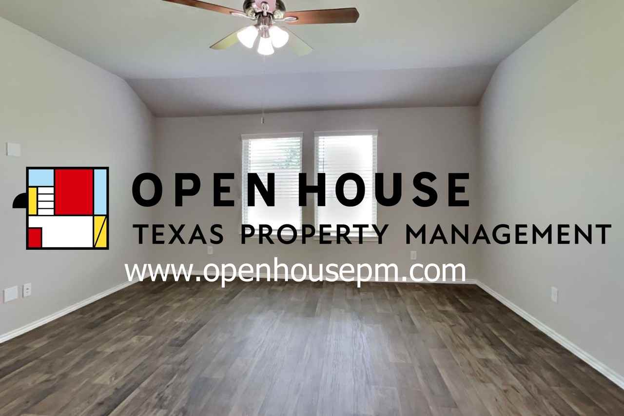 7210 Rose Grape Ln - Photo 3 of 19