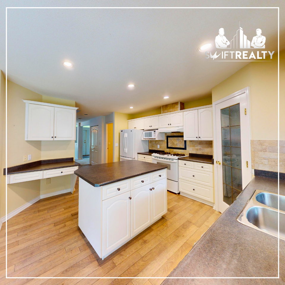 23290 114a Ave - Photo 2 of 15