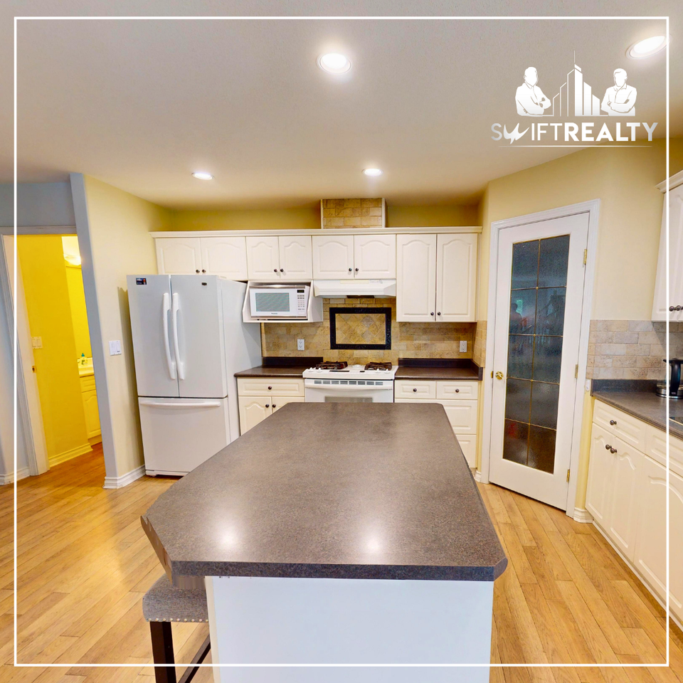 23290 114a Ave - Photo 3 of 15