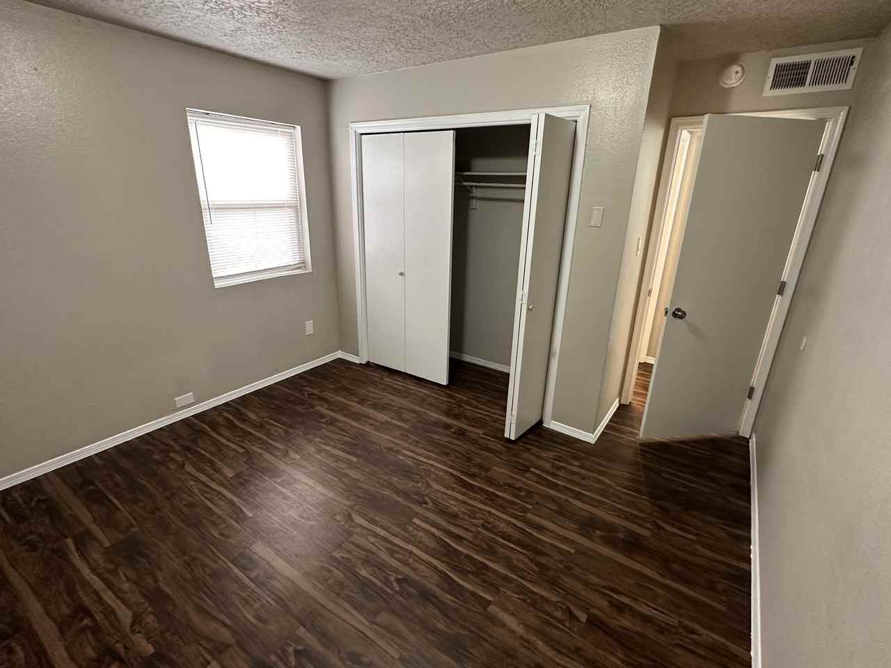 12361 Mountain Rd Ne - Photo 7 of 28