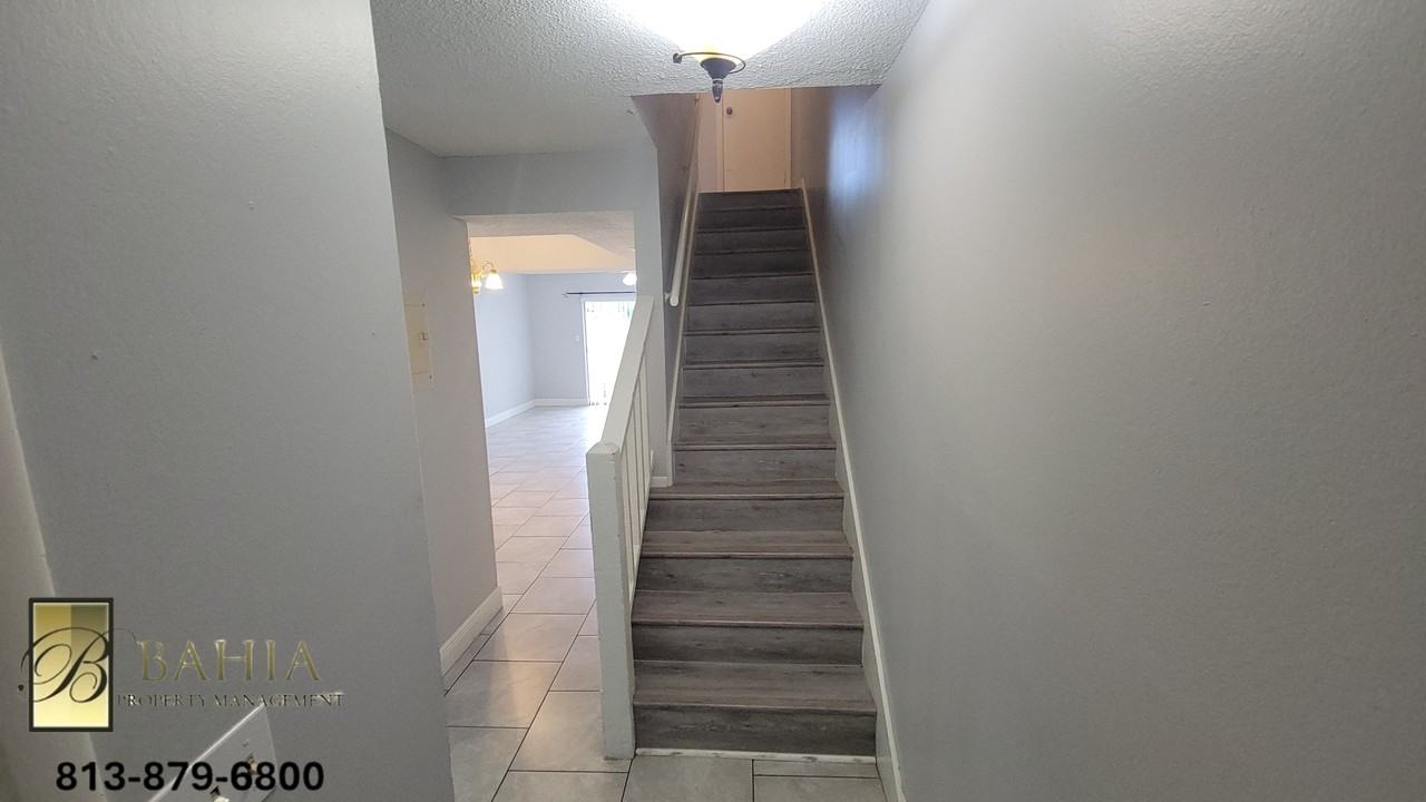 7502 Bolanos Ct - Photo 3 of 32