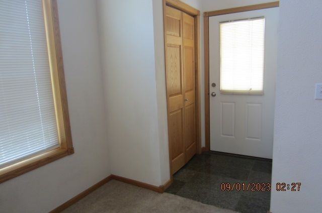 11387 16th St Ne - Photo 2 of 16