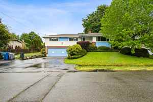 featured image of 712 Van De Vanter Avenue #A