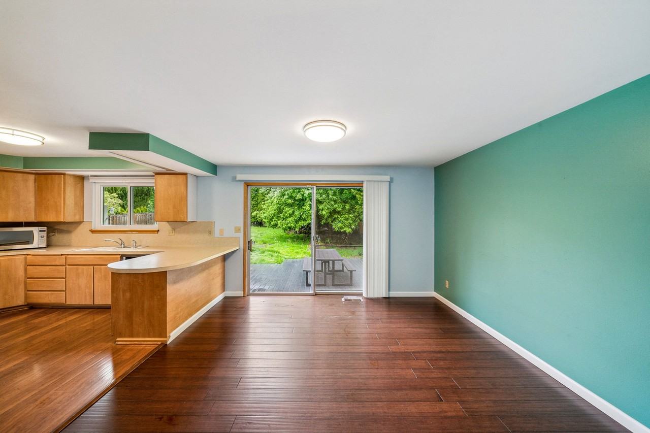 712 Van De Vanter Avenue #A - Photo 5 of 12