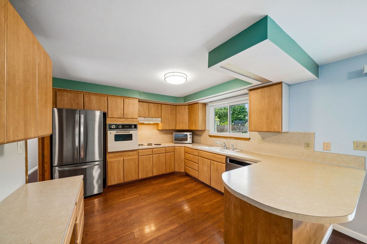 712 Van De Vanter Avenue #A - Photo 6 of 12