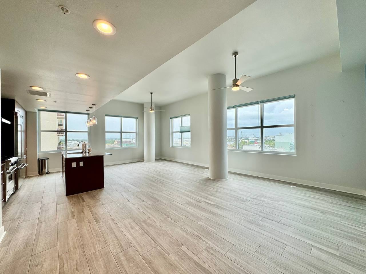 1208 E Kennedy Blvd #834 - Photo 2 of 29