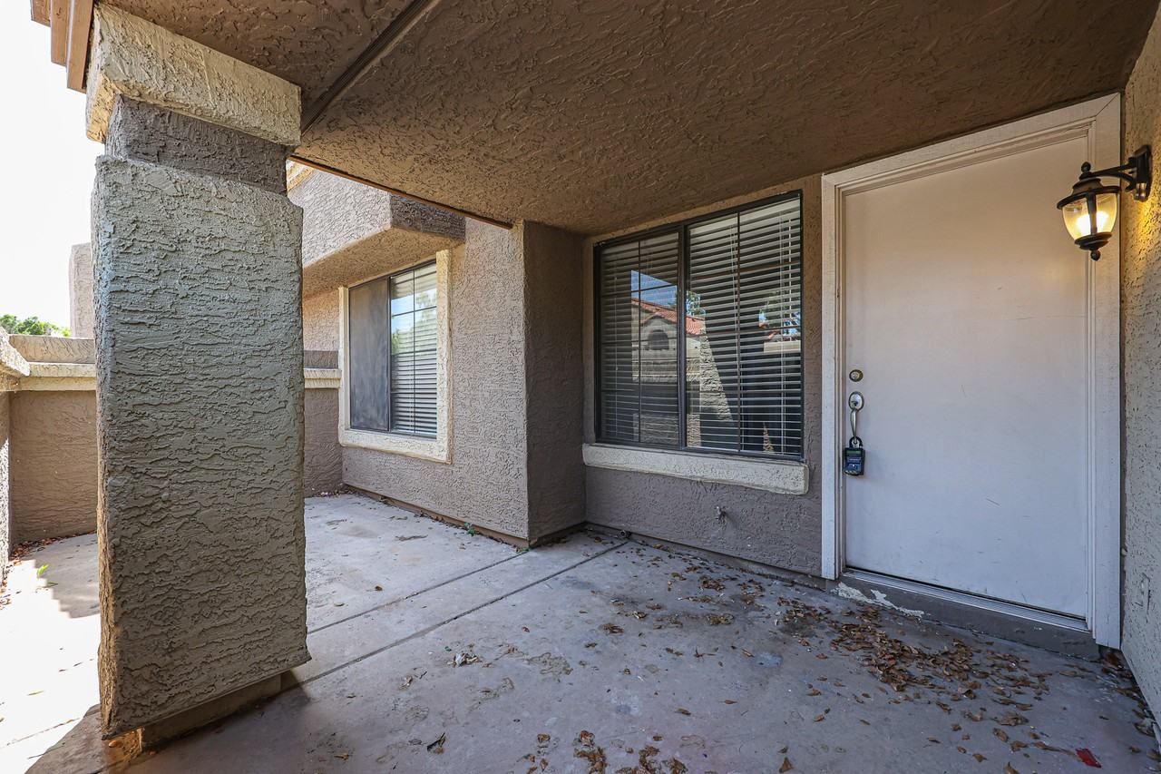 1905 E University Dr #F121 - Photo 6 of 31