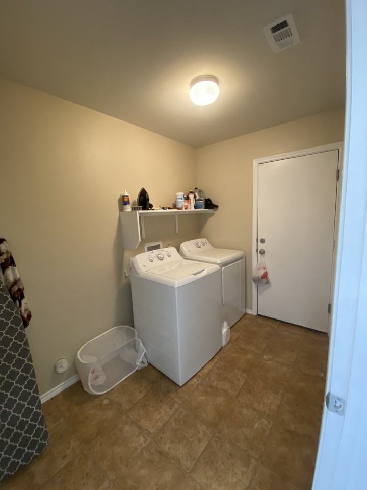 6237 Adair Dr #3 - Photo 2 of 12