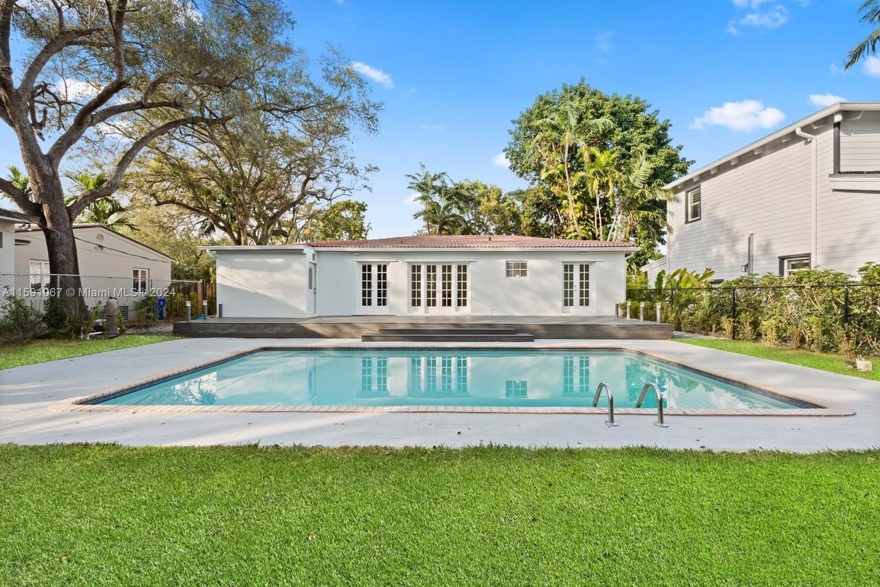 4080 Hardie Ave, Miami, FL 33133 3 Bedroom Apartment for Rent PadMapper