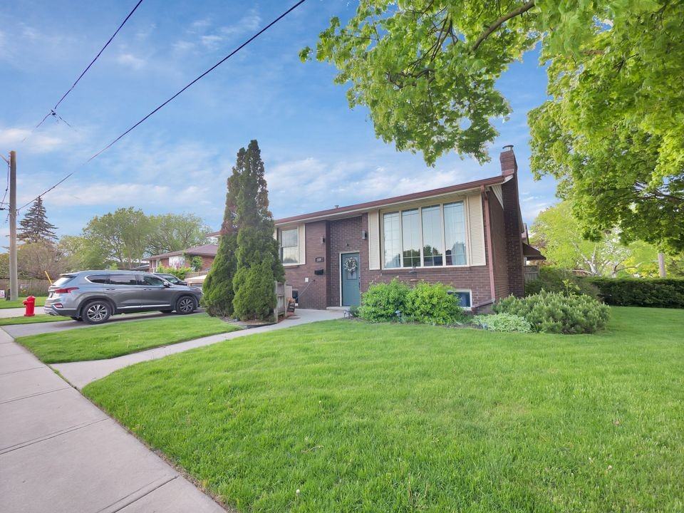 109 June St #1 - Photo 2 of 29