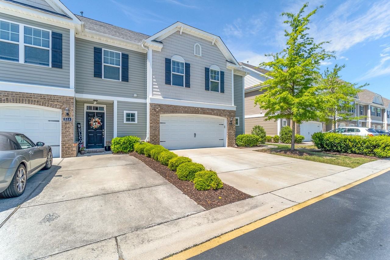 512 Abelia Way - Photo 3 of 41