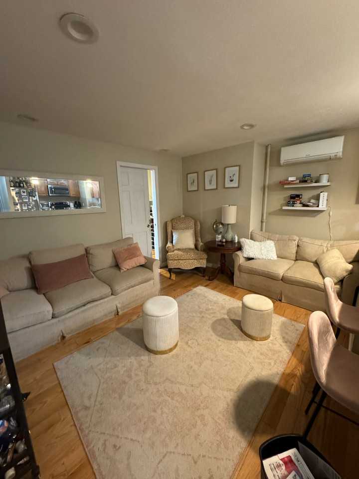 511 East Broadway #2 - Photo 2 of 6