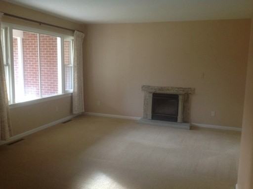 1317 Stover St - Photo 3 of 6