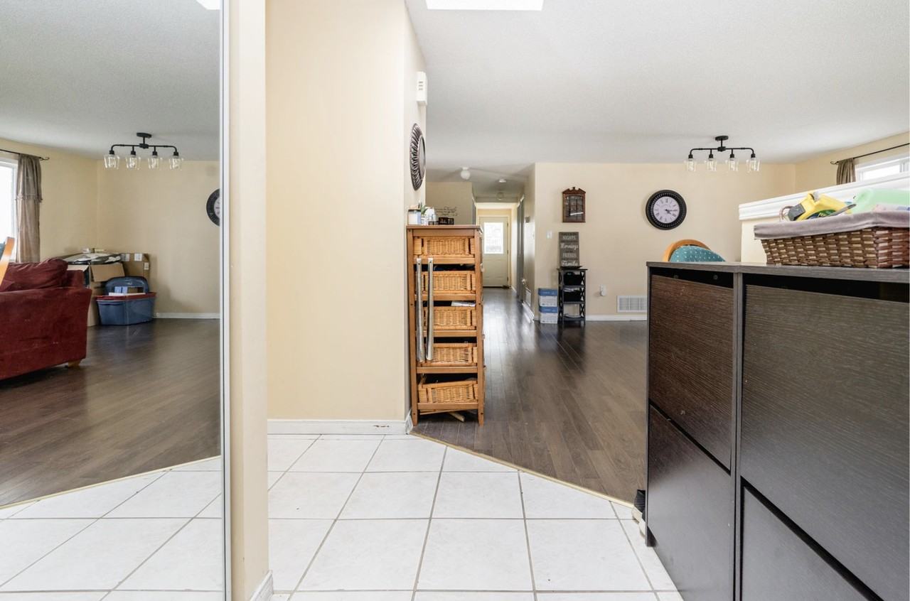 13 Hersey Crescent - Photo 2 of 24